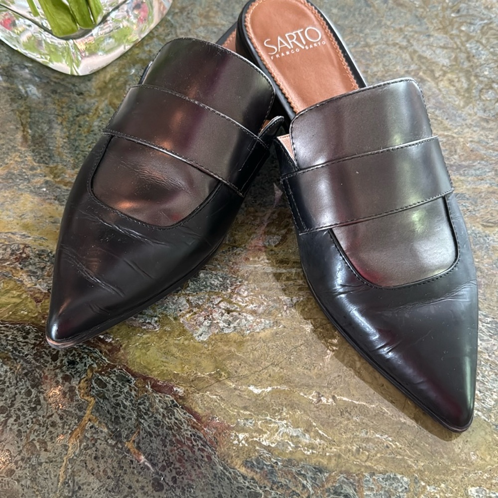 Like new - SARTO black mules